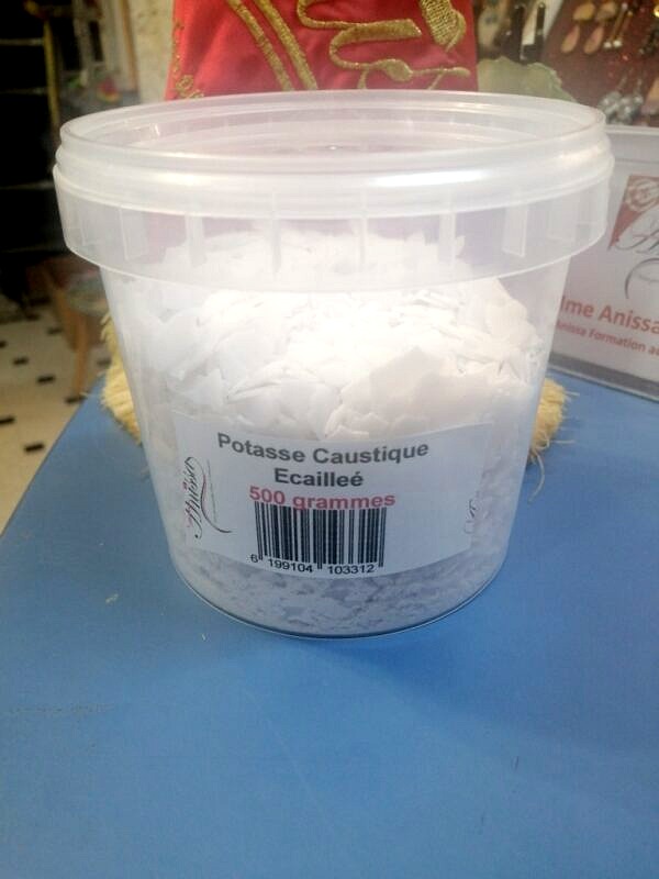 potasse caustique écaillé 500 grammes